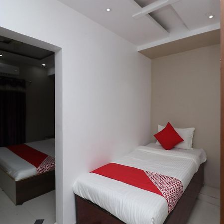 Hotel O Swastik Resort Colonelganj ภายนอก รูปภาพ