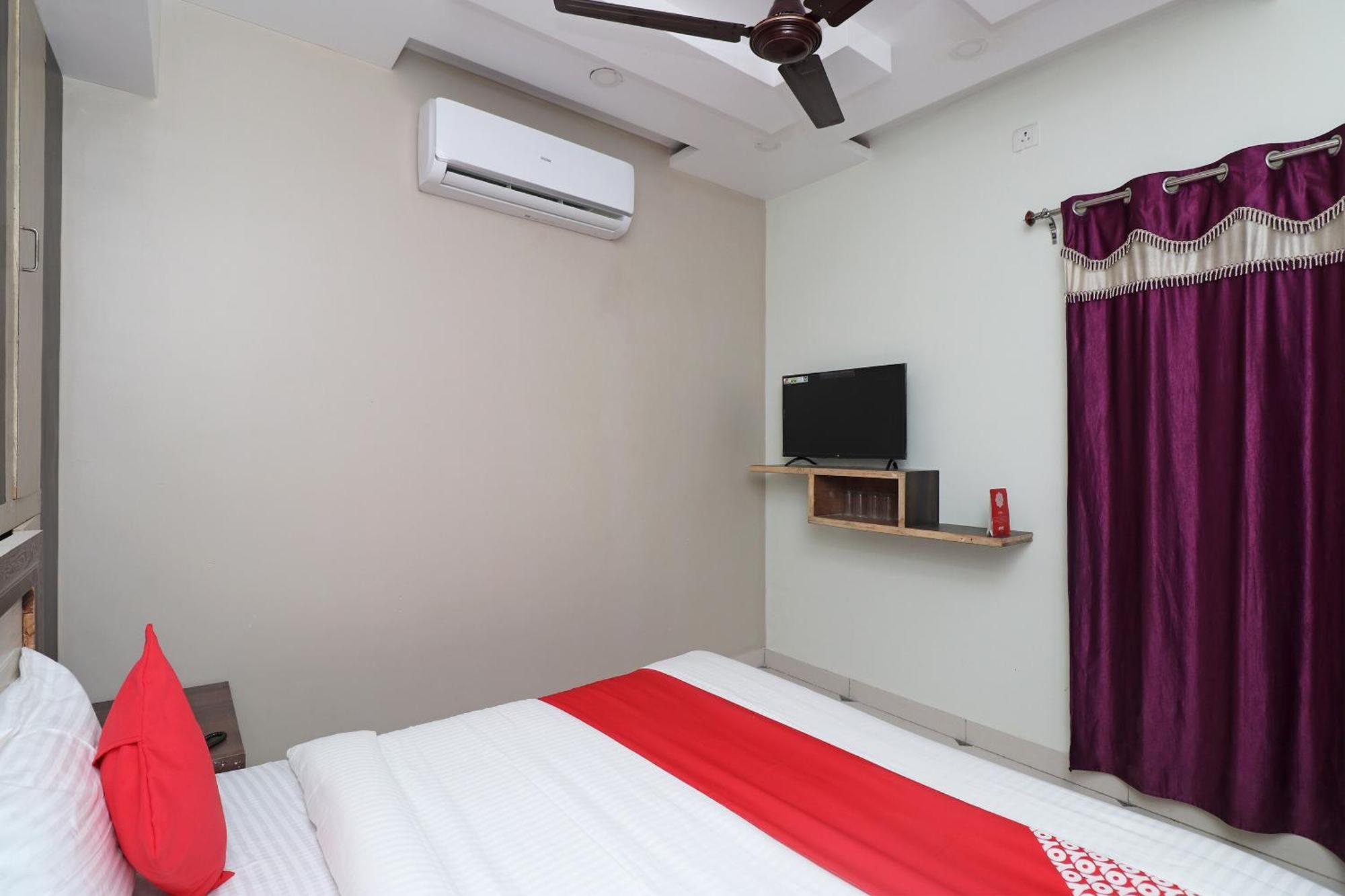 Hotel O Swastik Resort Colonelganj ภายนอก รูปภาพ