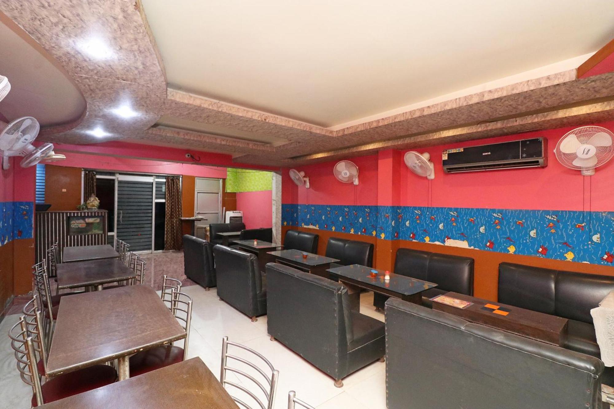 Hotel O Swastik Resort Colonelganj ภายนอก รูปภาพ