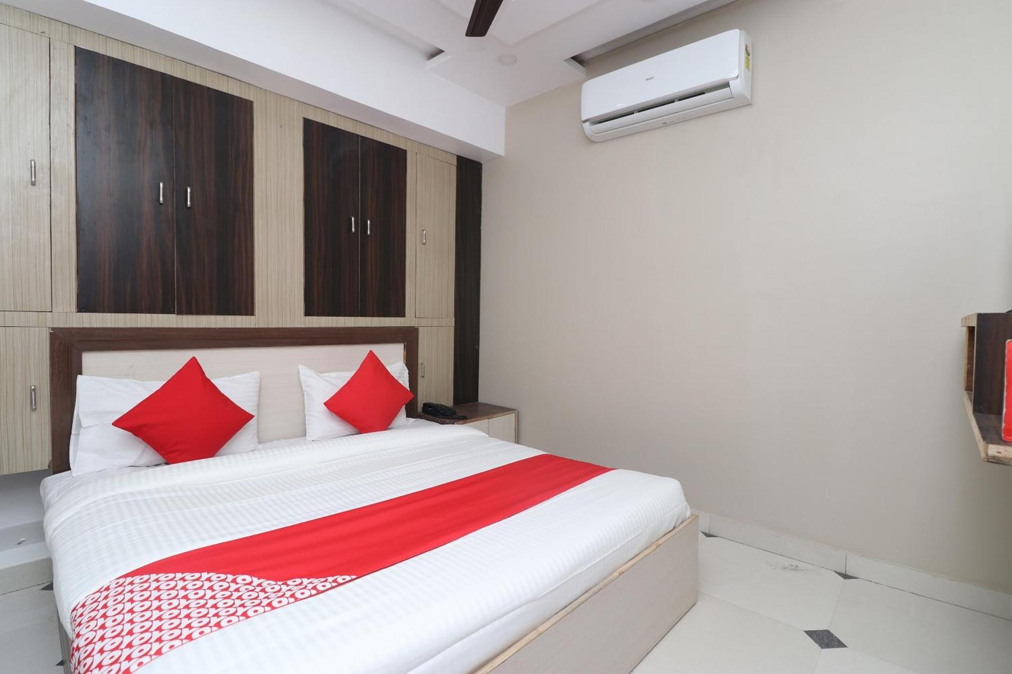 Hotel O Swastik Resort Colonelganj ภายนอก รูปภาพ